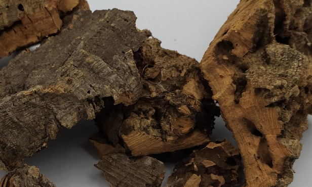 Ścinki korka około 1 kilogram
